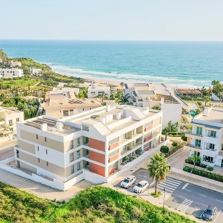 Pola Seaview By Moje Lagos