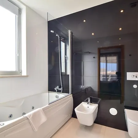 Pola Seaview By Moje